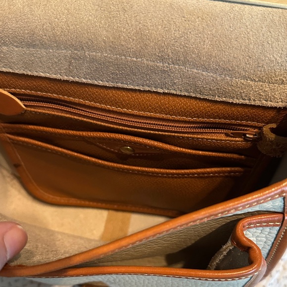 Dooney & Bourke Cream and Brown Crossbody Bag - Picture 3 of 9